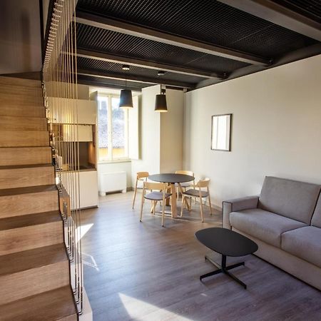 Palazzo Le Poste - Suite And Apartments パルマ エクステリア 写真