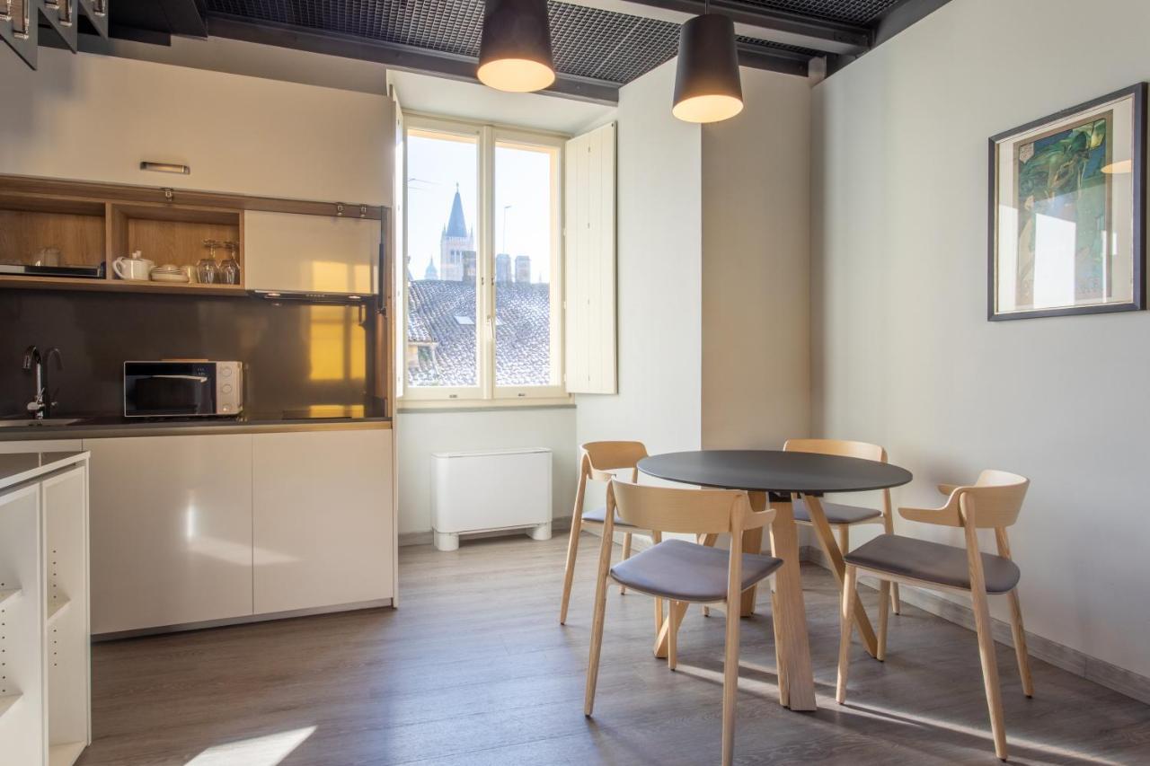 Palazzo Le Poste - Suite And Apartments パルマ エクステリア 写真