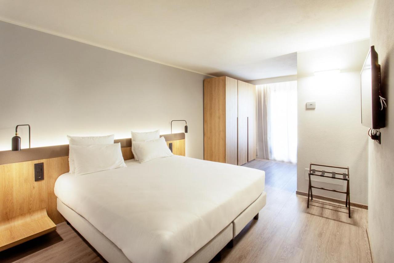 Palazzo Le Poste - Suite And Apartments パルマ エクステリア 写真