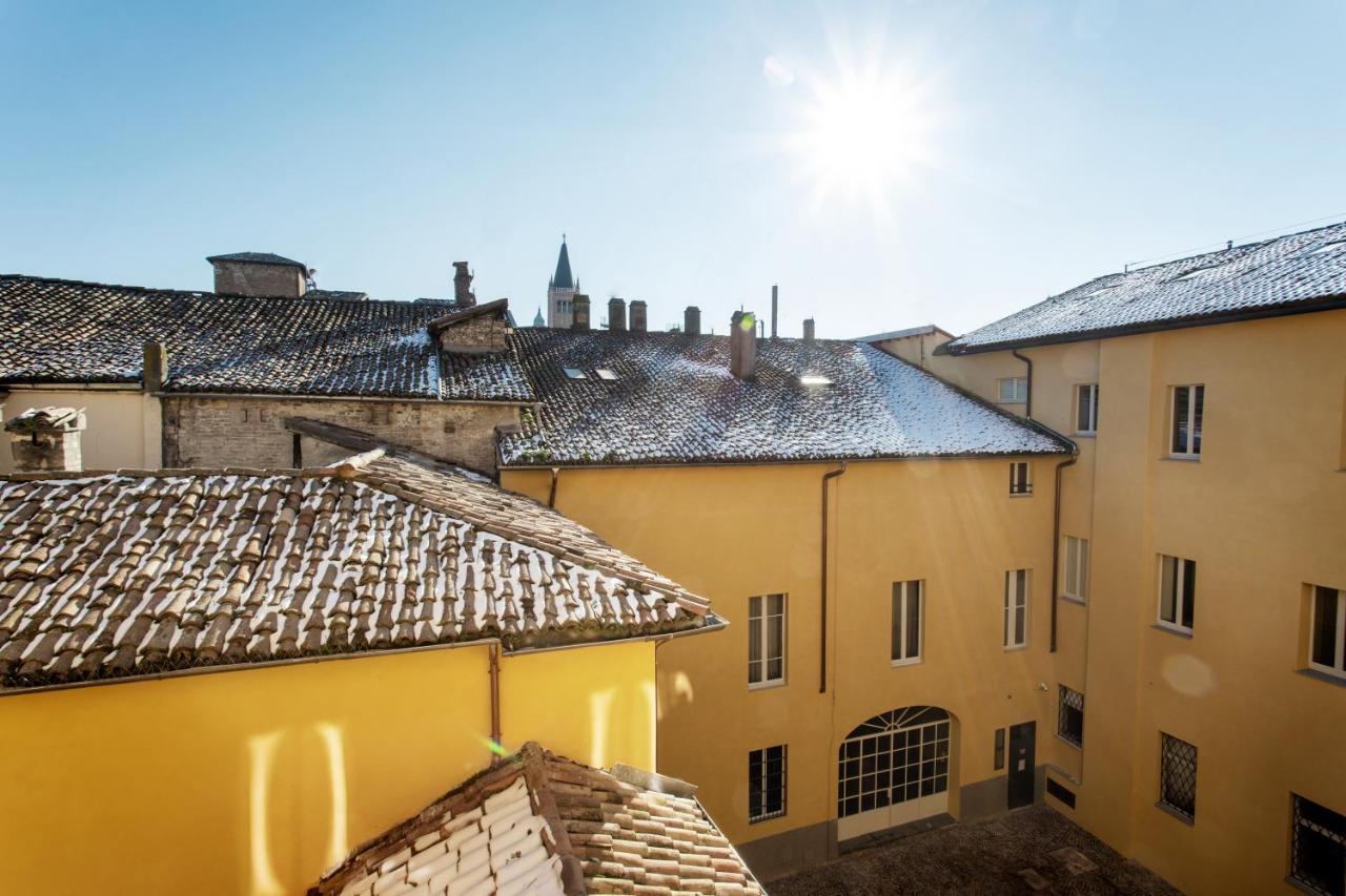 Palazzo Le Poste - Suite And Apartments パルマ エクステリア 写真