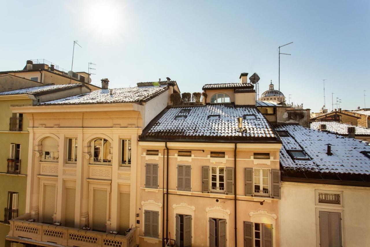 Palazzo Le Poste - Suite And Apartments パルマ エクステリア 写真